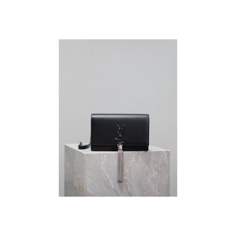 Saint Laurent Shoulder Bag
