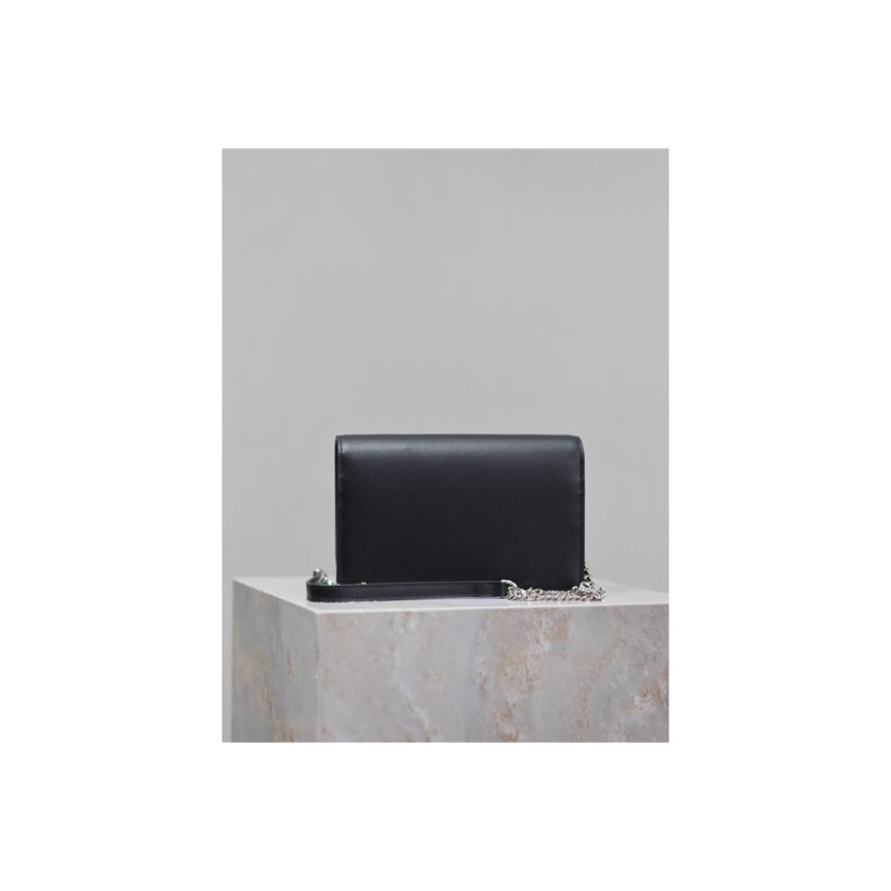 Saint Laurent Shoulder Bag