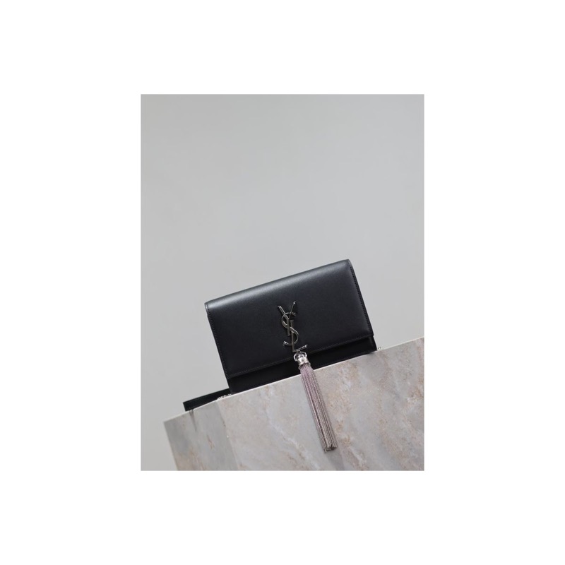 Saint Laurent Shoulder Bag