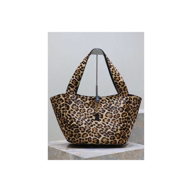 Saint Laurent Handbag