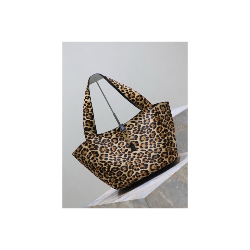 Saint Laurent Handbag