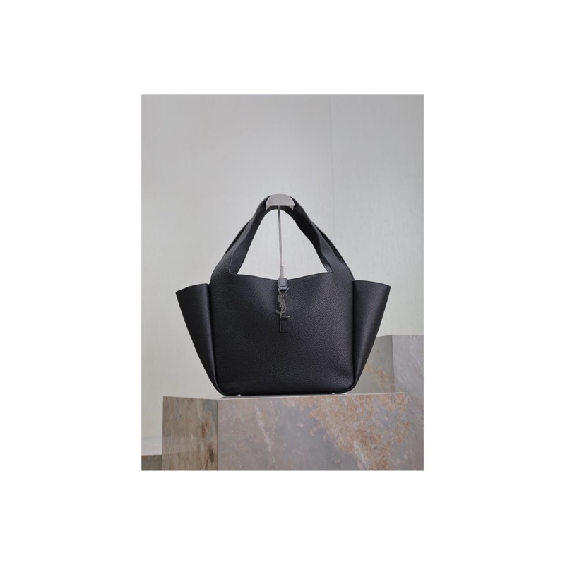Saint Laurent Handbag