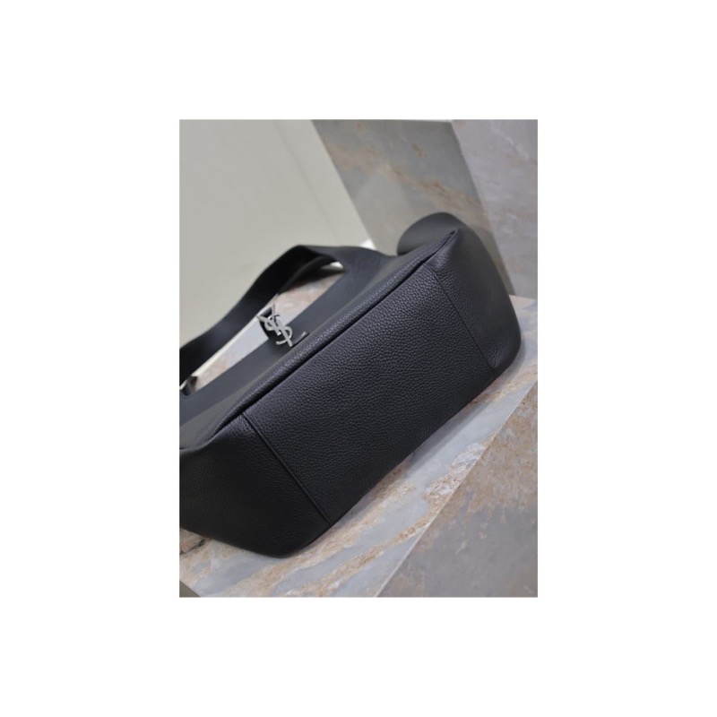 Saint Laurent Handbag