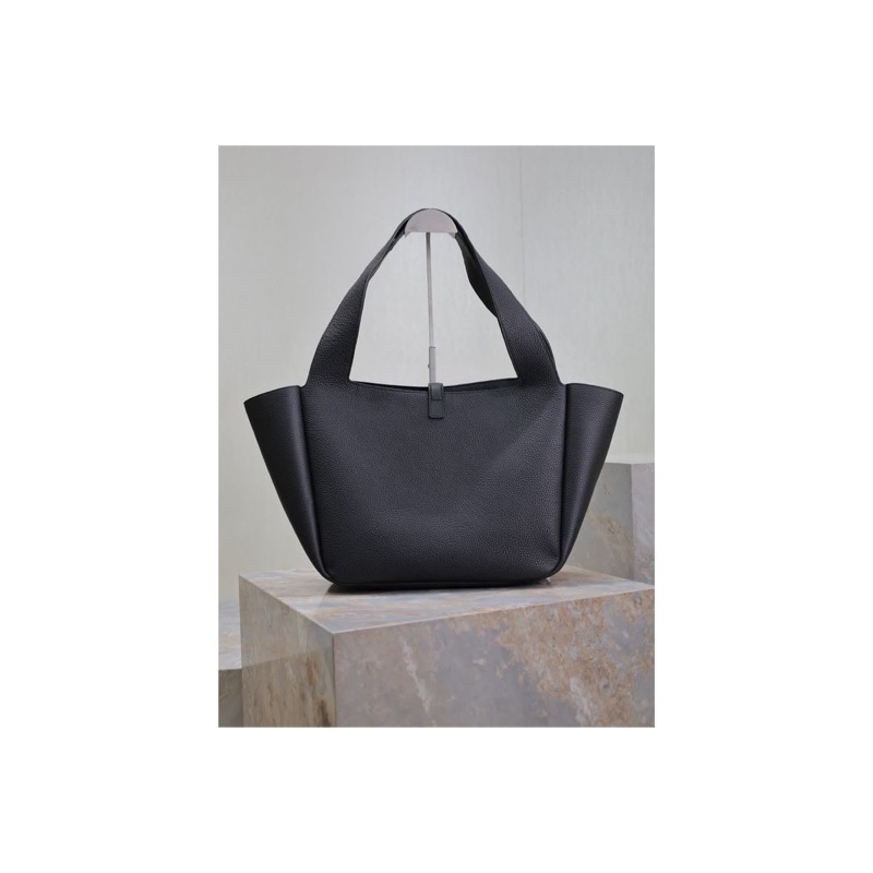 Saint Laurent Handbag