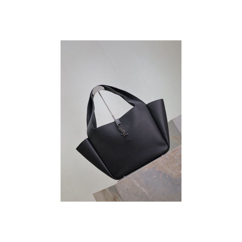 Saint Laurent Handbag