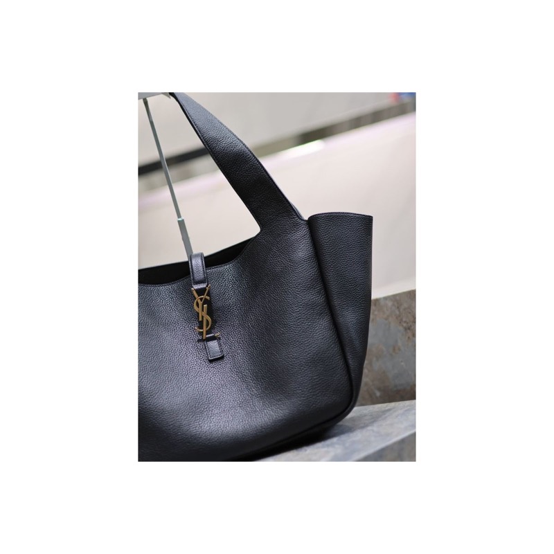 Saint Laurent Handbag