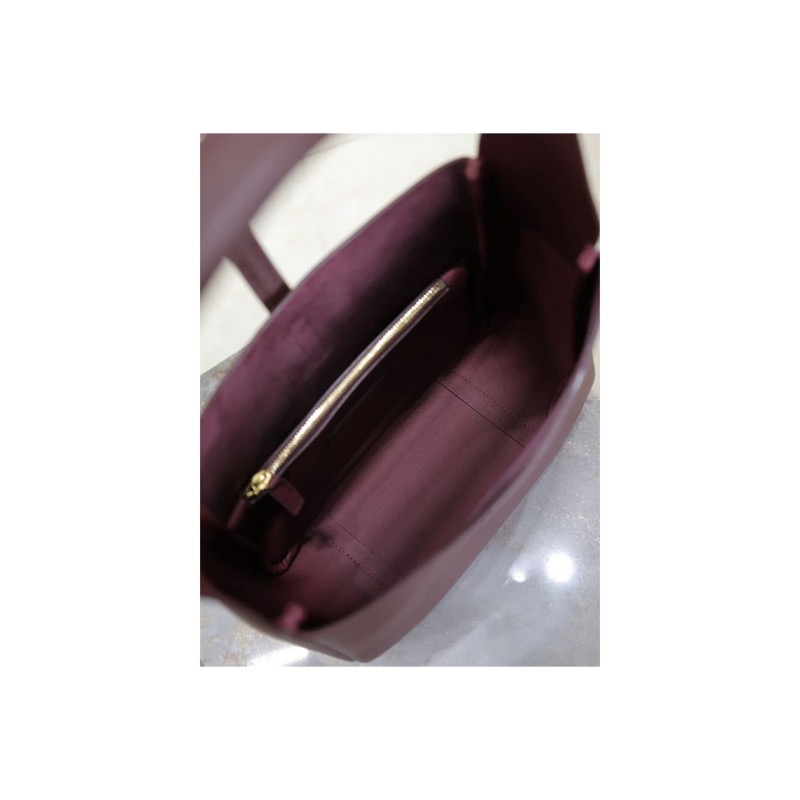 Saint Laurent Le 5 a 7 Monogram Bag