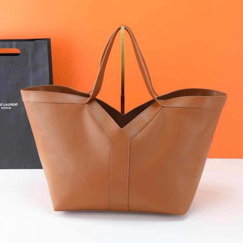 Saint Laurent Handbag
