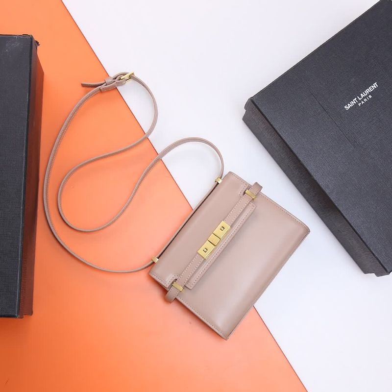 Saint Laurent Manhattan Bag